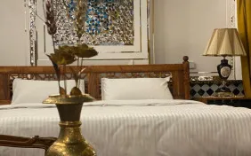 اتاق دو تخته دبل شاه نشین کینگ (اقامت با صبحانه)