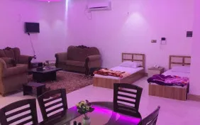 سوئیت شش نفره (اقامت با صبحانه)