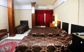 اتاق چهارتخته (اقامت با صبحانه)