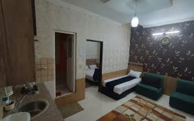 اتاق پنج تخته رویال(دوتخت+کاناپه) (اقامت)