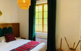 سوئیت تک خواب دو نفره دیلوکس ماسو ( طبقه اول ) (اقامت با صبحانه)