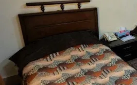 اتاق یک تخته (اقامت با صبحانه)