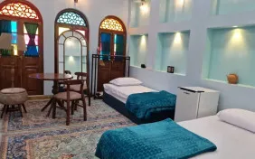 اتاق سه تخته یافته (اقامت باصبحانه)