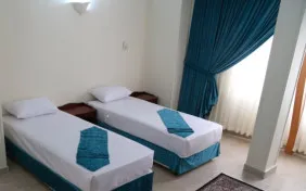 اتاق دو تخته توئین (فولبرد)