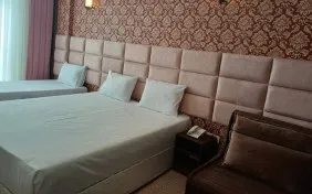 اتاق سه تخته (فولبرد)