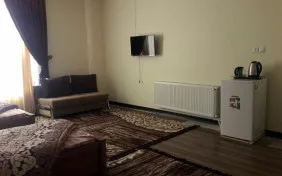 اتاق پنج تخته (اقامت با صبحانه)