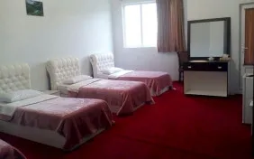 اتاق چهار تخته (اقامت با صبحانه)