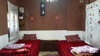 اتاق ۲ تخته توئین (فاقد سرویس بهداشتی اختصاصی)