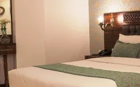 اتاق یک تخته (اقامت با صبحانه)