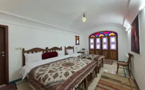 اتاق سه تخته (اقامت با صبحانه)