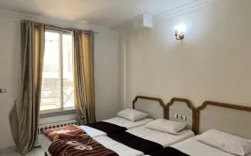 اتاق دوخوابه پنج تخته (اقامت بدون صبحانه)