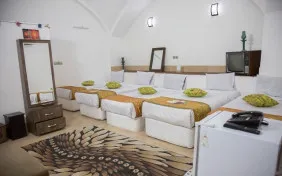 اتاق چهار تخته (اقامت با صبحانه)