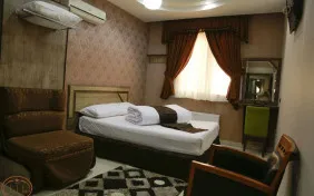 سوئیت سه تخته (فولبرد)