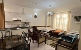 اتاق یک خوابه پنج تخته (اقامت بدون صبحانه)