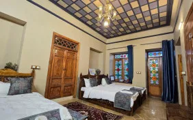 اتاق دیبا برای دو نفر (اقامت با صبحانه)