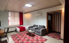 سوئیت سه نفره (اقامت با صبحانه)