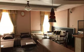 آپارتمان یک خوابه چهارتخته (اقامت با صبحانه)
