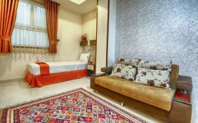 آپارتمان دوخوابه هفت نفره (اقامت با صبحانه)