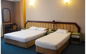 آپارتمان دوخوابه پنج نفره (فولبرد) 