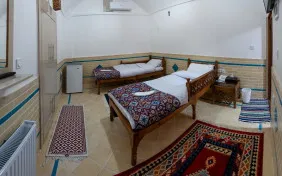اتاق دو تخته توئین پهلوان (اقامت با صبحانه)