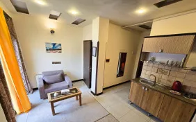 آپارتمان یک خوابه دو نفره (اقامت با صبحانه)