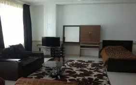 سوئیت پنج نفره (اقامت بدون صبحانه)