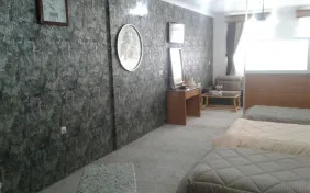 آپارتمان دو خوابه پنج نفره (اقامت با صبحانه)