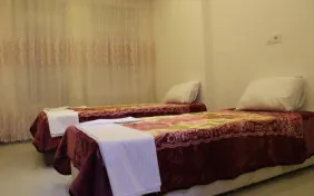 آپارتمان دوخوابه سه نفره (اقامت با صبحانه)