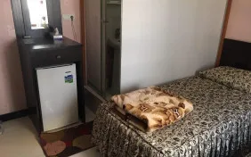 اتاق یک تخته (اقامت )