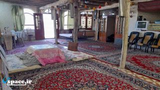 خانه بومی 100 متری (دارای سرویس بهداشتی اختصاصی)