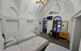 اتاق دوتخته آدینه (اقامت با صبحانه)