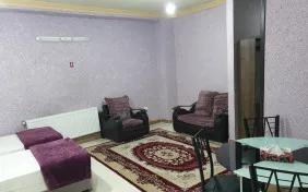 سوئیت چهار نفره (اقامت)