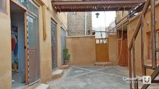 اتاق 25 متری نسر (دارای سرویس بهداشتی اختصاصی)