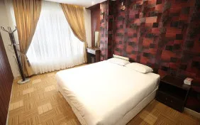 آپارتمان یک خوابه دو نفره (اقامت با صبحانه)