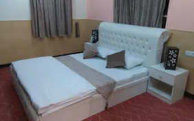 سوئیت دو خوابه چهار نفره (اقامت با صبحانه)