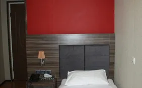 اتاق یک تخته (اقامت با صبحانه)