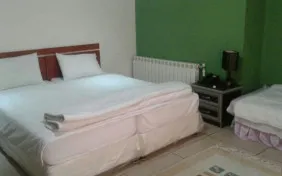 اتاق دو تخته دبل (اقامت با صبحانه)