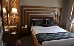 اتاق دو تخته دبل (اقامت با صبحانه)