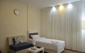 اتاق یک تخته (اقامت با صبحانه)