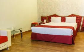 اتاق چهار تخته (سه تخته+کاناپه) (اقامت با صبحانه)