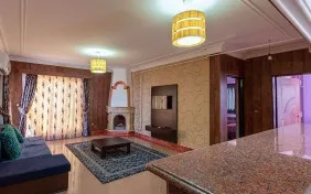 آپارتمان دو خوابه چهار نفره (اقامت با صبحانه)