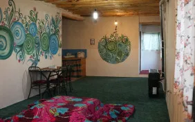 بومگردی دوتخته سنتی سینگل (اقامت تک)