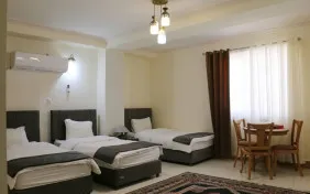 اتاق سه تخته روبه دریا (اقامت با صبحانه)