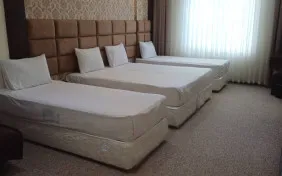 اتاق چهار تخته (اقامت با صبحانه)