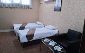 اتاق یک تخته (اقامت با صبحانه)