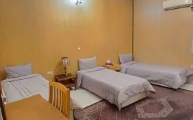 اتاق سه تخته (اقامت با صبحانه)