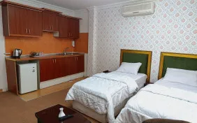 آپارتمان یکخوابه چهارتخته (اقامت با صبحانه)