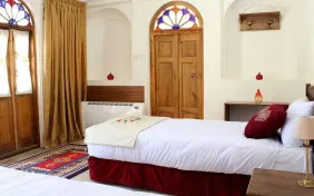 اتاق سه تخته صحرا (اقامت با صبحانه)