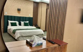 اتاق دو تخته دبل رویال (اقامت با صبحانه)