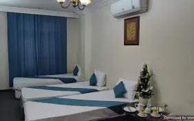 اتاق سه تخته (اقامت با صبحانه)